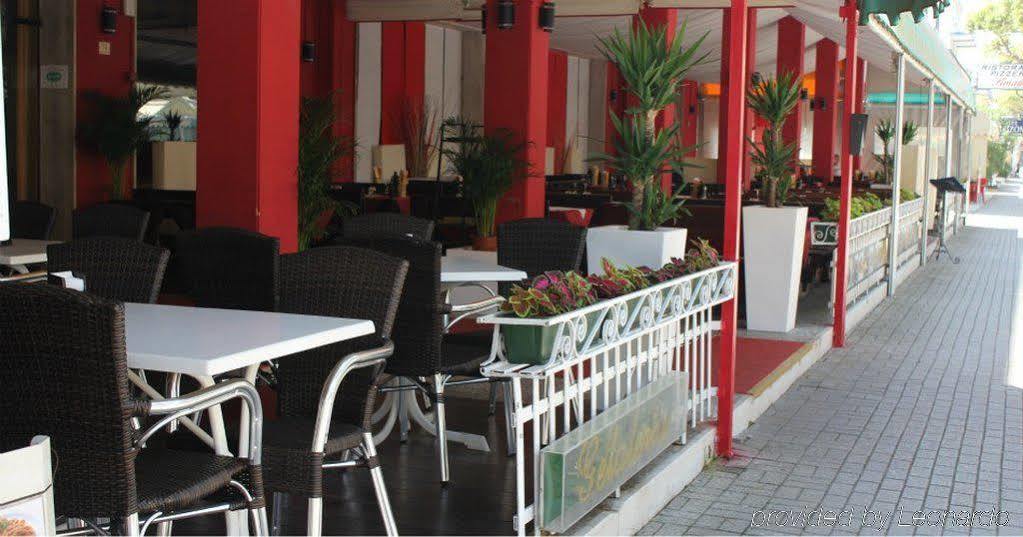 Hotel Amalfi Lido di Jesolo Exterior foto